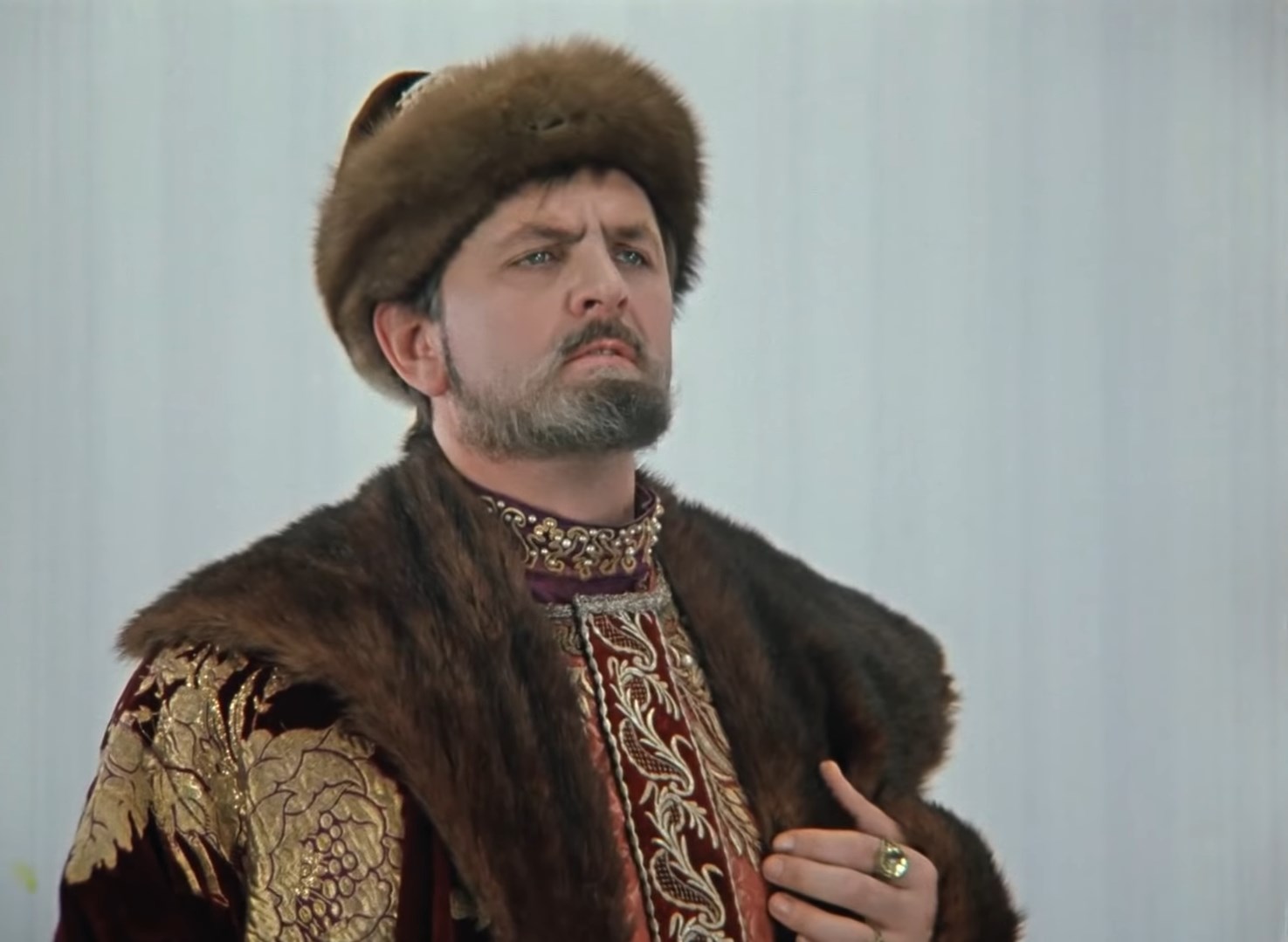 Царь из фильма иван васильевич меняет профессию фото