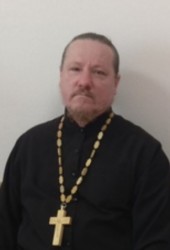 Священник Игорь Львов