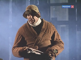 Я тогда сразу подумал: ох, не еврейское это дело - махать флагом на Крещатике... 