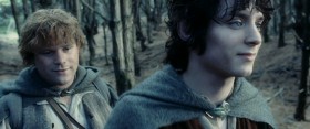 - Интересно, сложат ли о нас песни или легенды.
- Что?
- Думаю, скажут люди когда-нибудь: «Давайте послушаем про Фродо и кольцо?» А я крикну: «Да, это моя любимая история!» «Фродо был очень храбрый, правда папа?» «Да, сынок, он знаменитейший из хоббитов, это не баран чихнул».
- Ты забыл одного из главных героев - Сэмуайза Храброго. Я хочу послушать больше про него. Фродо не ушёл бы далеко без Сэма.
- Мистер Фродо, зачем вы шутите? Я говорил серьёзно.
- Я тоже.