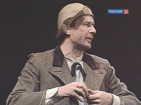 Человек - он что столяр. Вот столяр... живет, живет и умирает... И человек тоже.