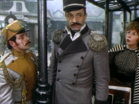 - У вас есть что-нибудь о любви и смерти?
- Месье, я знаю, что вам надо! Вот...
- «Му-му»...
- Семнадцать франков, месье.