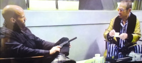 – О чём пойдет разговор?
– О спасении вашей жизни.
– Крил, Кук- твоя работа? А я предупреждал, Крейн до всех нас доберется... Капучино? Эспрессо?
– Эспрессо, без сахара. Крил был милитаристом и крупнейшим торговцем оружия в Африке.  Кук взял на себя Азию, прикрываясь своей горнорудной империей, а на вас Европа и часть Южной Америки.
– И Северной, если считать мексиканцев...
– А Крейну ничего не осталось, кроме кусков. Я предлагаю вам сделку.
– Хм-м, это-мой конёк!  Обсудим условия?!!